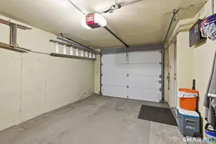 246 Metacomet Dr, Meriden, CT 06450 - Photo 15