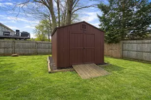 20 Magellan Dr, Milford, CT 06460 - Photo 35