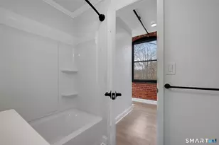 222 Williams St E, Glastonbury, CT 06033 - Photo 9