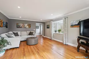 4 Candlewood Rd, New Fairfield, CT 06812 - Photo 5