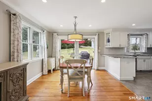 4 Candlewood Rd, New Fairfield, CT 06812 - Photo 5