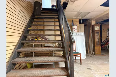 2063 Boston Avenue, Bridgeport, CT 06610 - Photo 17