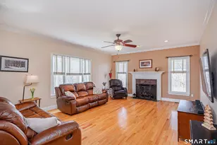 17 Weldon Woods Rd, New Fairfield, CT 06812 - Photo 13
