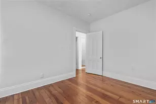 394 Gregory St, Bridgeport, CT 06604 - Photo 11