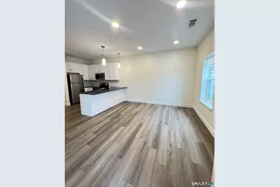 414 Berlin Turnpike #1104, Berlin, CT 06037 - Photo 5