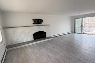 14 Boxwood Ln, Norwich, CT 06360 - Photo 5