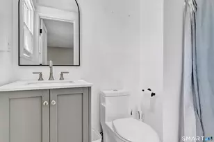 151 Old Coach Hwy, Hamden, CT 06518 - Photo 27