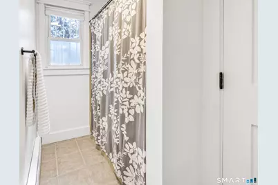 151 Old Coach Highway, Hamden, CT 06518 - Photo 23