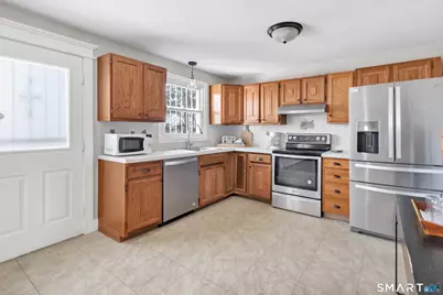 151 Old Coach Highway, Hamden, CT 06518 - Photo 11