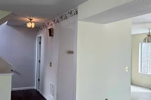 10 South St, Danbury, CT 06810 - Photo 9