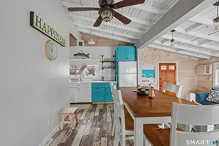 26 North St, Madison, CT 06443 - Photo 9