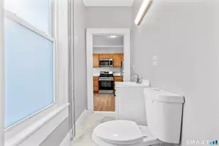 394 Gregory St, Bridgeport, CT 06604 - Photo 7