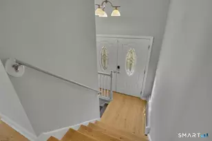 8 Blue Meadow Rd, Middletown, CT 06457 - Photo 9