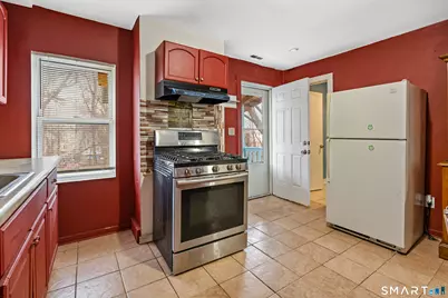 33 Martin Street, Hartford, CT 06120 - Photo 15