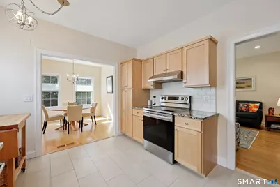 1 Magnolia Circle #1, Farmington, CT 06032 - Photo 9