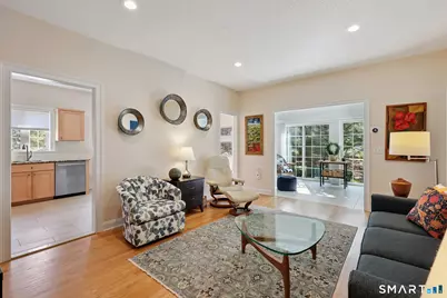 1 Magnolia Circle #1, Farmington, CT 06032 - Photo 5