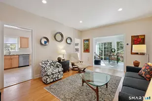 1 Magnolia Cir, Farmington, CT 06032 - Photo 5