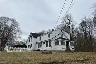 17 Comstock Ave, Waterford, CT 06382 - Photo 1