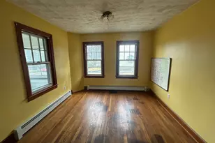 17 Comstock Ave, Waterford, CT 06382 - Photo 15