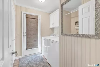 8 Woodland Park, Shelton, CT 06484 - Photo 15