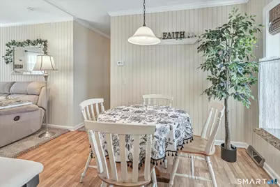 8 Woodland Park, Shelton, CT 06484 - Photo 13