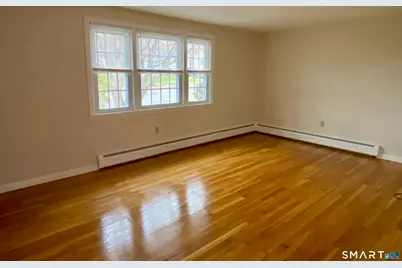 31 Gordon Avenue, Enfield, CT 06082 - Photo 7