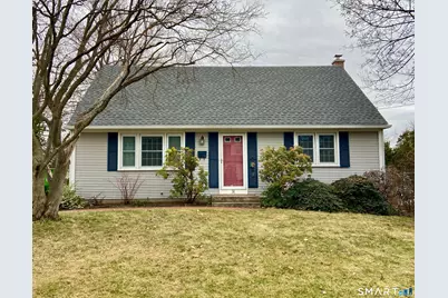 31 Gordon Avenue, Enfield, CT 06082 - Photo 1