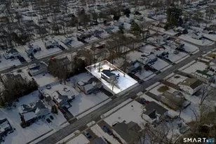 25 Hilldale Rd, West Hartford, CT 06117 - Photo 31