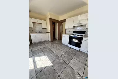 654 Highland Avenue #2, Waterbury, CT 06708 - Photo 1