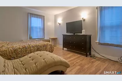 181 Buckingham Street, Waterbury, CT 06710 - Photo 21