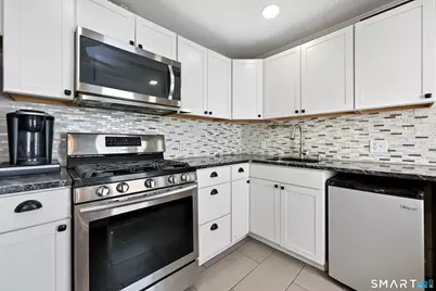 1554 Capitol Avenue, Bridgeport, CT 06604 - Photo 3