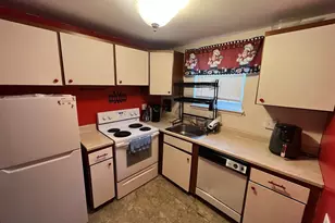 53 Wolcott Hill Rd, Wethersfield, CT 06109 - Photo 13