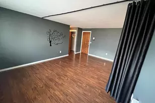 53 Wolcott Hill Rd, Wethersfield, CT 06109 - Photo 7