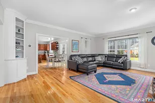 1 W Mary Dr, Simsbury, CT 06070 - Photo 5