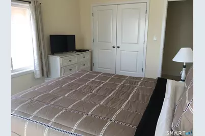 989 Fairfield Beach Road, Fairfield, CT 06824 - Photo 17