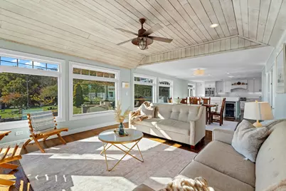 21 Harbor Street, Branford, CT 06405 - Photo 9