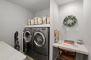 21 Harbor St, Branford, CT 06405 - Photo 31