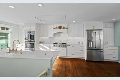 21 Harbor Street, Branford, CT 06405 - Photo 15