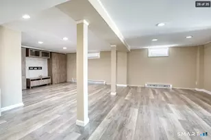 47 Creeping Hemlock Dr, Norwalk, CT 06851 - Photo 17