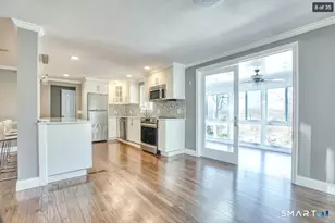 47 Creeping Hemlock Dr, Norwalk, CT 06851 - Photo 3