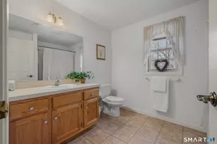 5 Cherry Blossom Ln, East Lyme, CT 06357 - Photo 31