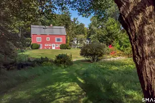 42 Picketts Ridge Rd, Redding, CT 06896 - Photo 5