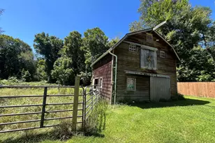 62 Old Hawleyville Rd, Bethel, CT 06801 - Photo 3