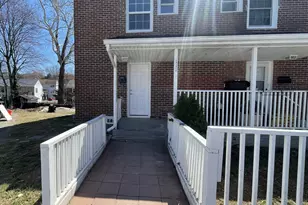 111 Priscilla Cir, Bridgeport, CT 06610 - Photo 19