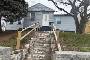 144 Palisade Ave, Bridgeport, CT 06610 - Photo 1