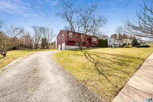 5 Cornwell Rd, Wallingford, CT 06492 - Photo 3