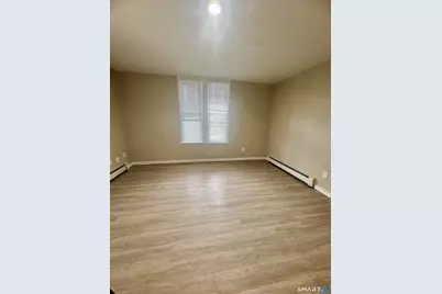 124 Meriden Road, Waterbury, CT 06705 - Photo 3