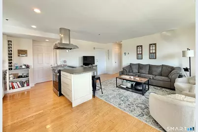 1611 Washington Boulevard #402, Stamford, CT 06902 - Photo 13