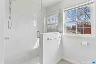 185 Windsor Rd, Fairfield, CT 06824 - Photo 23