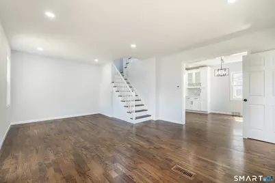 5 Lindsley Place, Stratford, CT 06614 - Photo 5